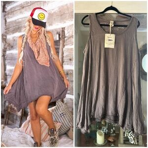 NWT Magnolia Pearl Paz Tank in Ozzy